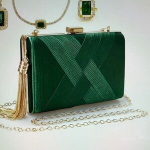Elegant Green Clutch Bag